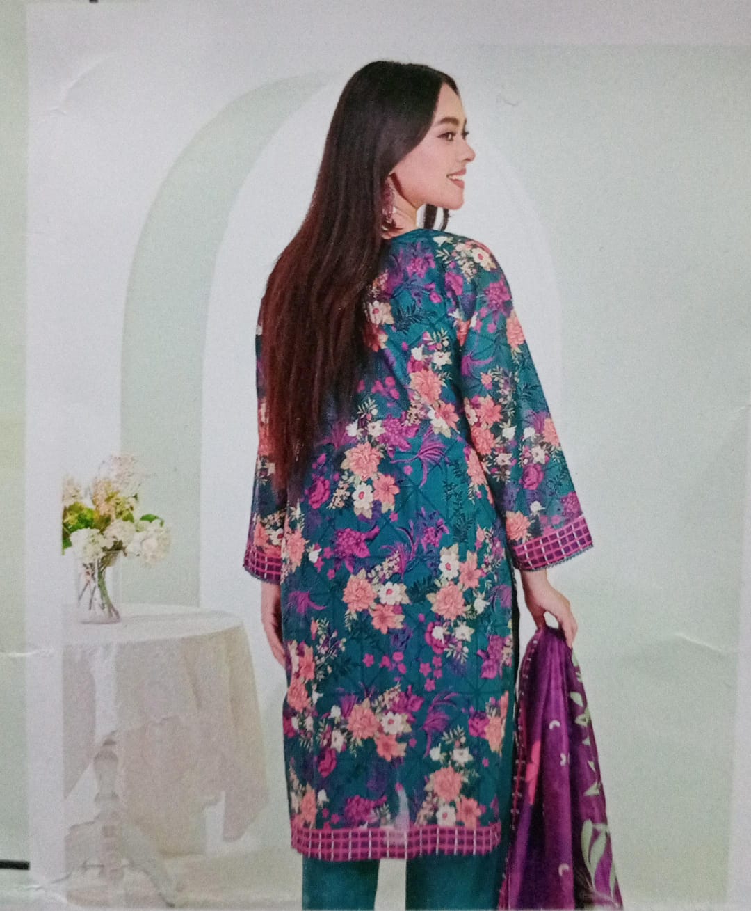 DIGITAL PRINTED LAWN UNSTITCHED 3 PCS - Image 2