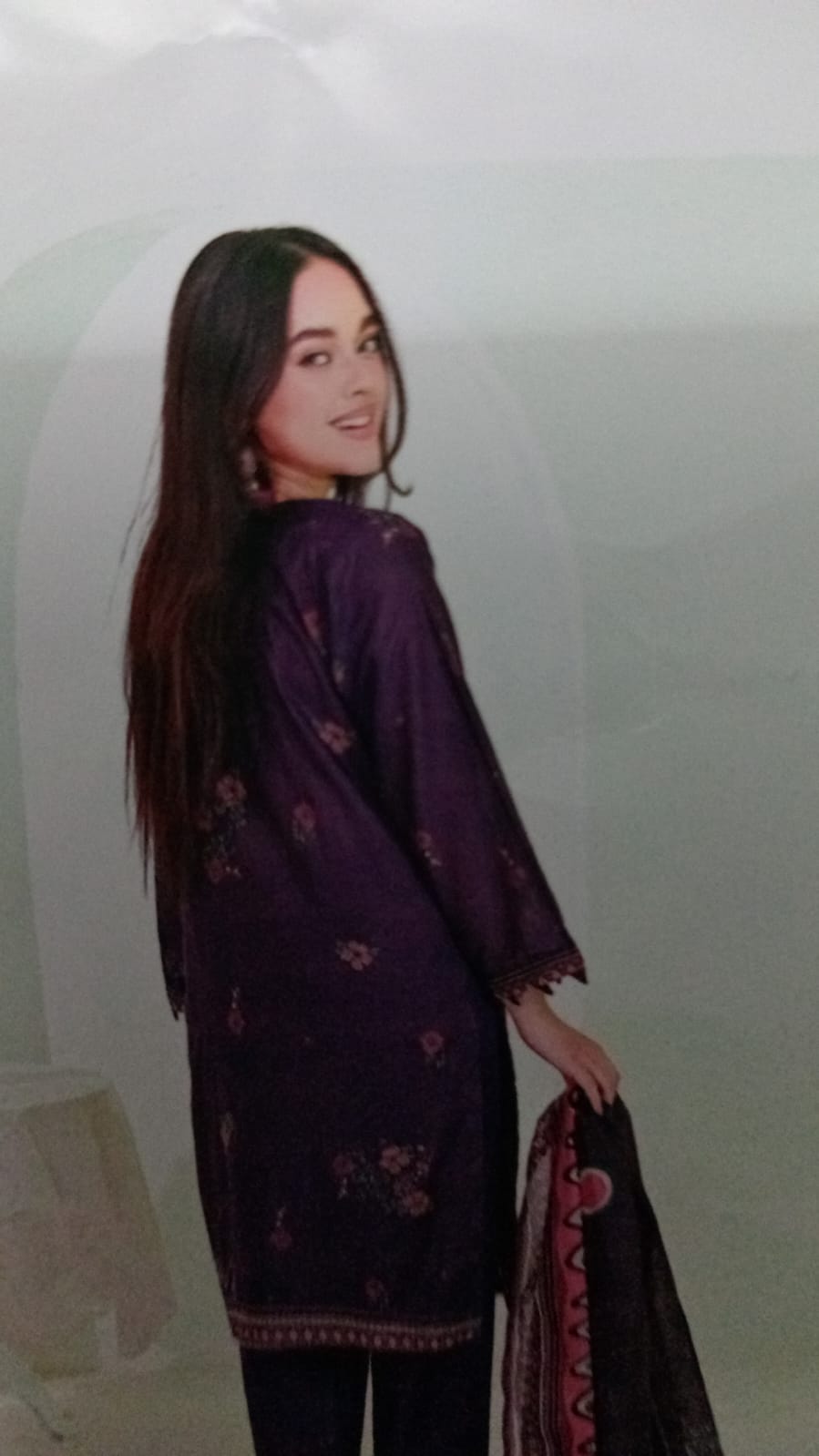 DIGITAL PRINTED LAWN UNSTITCHED 3 PCS - Image 2