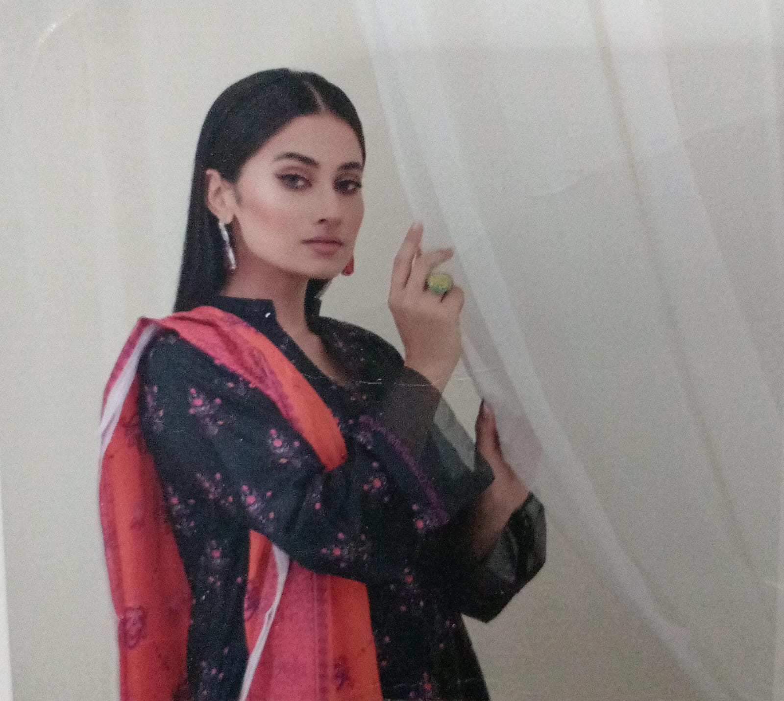 DIGITAL PRINTED LAWN UNSTITCHED 3 PCS - Image 2